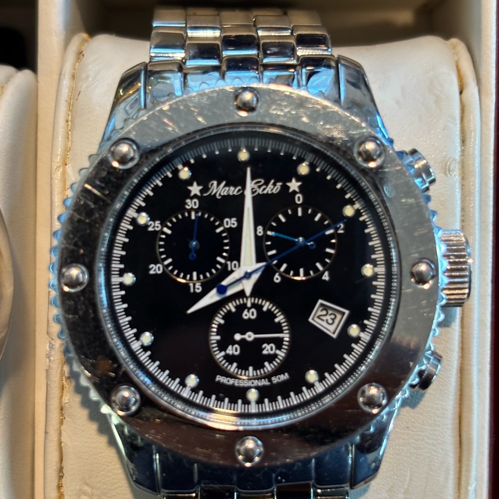 Marc Ecko “Non-Stop” Chronograph E15001-G1 – Men’s Stainless-Steel Watch